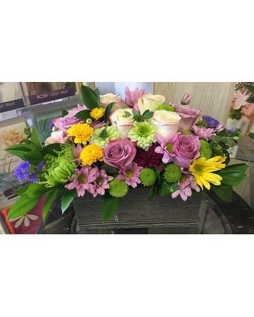 Wonderful and beautiful flowers arrangement by viv Flower Arrangement