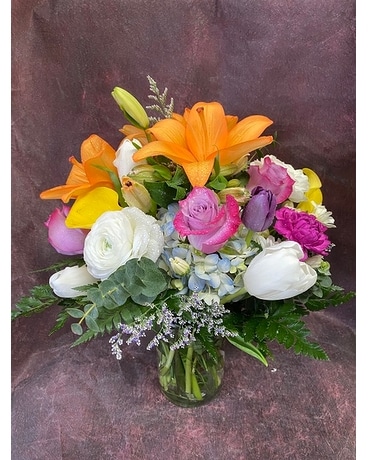Unique Spring Flowers Arrangement by Vivian Flower Arrangement