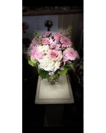 MV21-7 Flower Arrangement