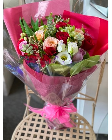MV21-16 Flower Arrangement