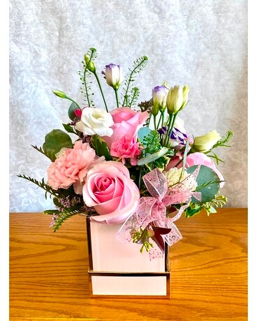 Pink Delight Flower Arrangement