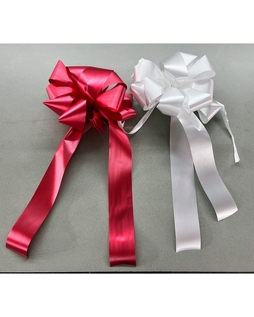 Bows with Streamers