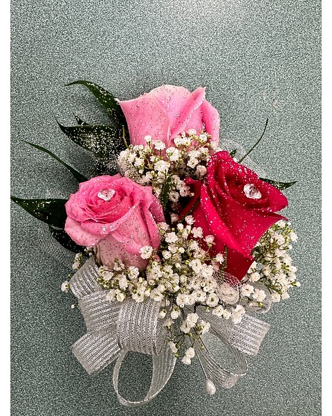 what color corsage for rose gold dress Shimmer Gold Rose Corsage and Boutonniere – flower arrangement | Brea, CA