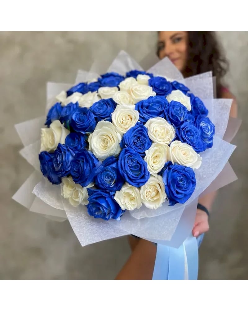 Midnight Dark Blue Roses Fancy Bouquet in Brooklyn NY - Marine