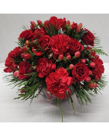 A Very Berry Day Flower Arrangement