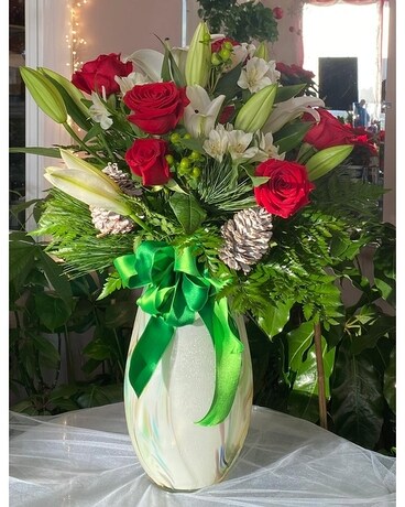 Elegant Hand Blown Glass Bouquet Flower Arrangement