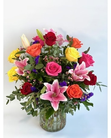 Luxe Roses and Lilies Flower Arrangement