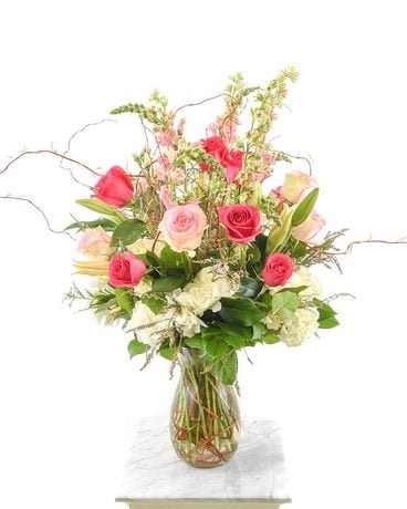 Lola Flower Arrangement