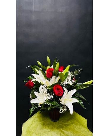 Somebody To Love Flower Arrangement