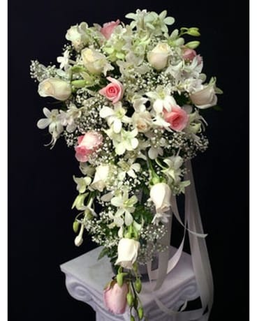 Bridal Bouquets 06 Flower Arrangement