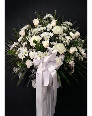 Pure as snow Flower Arrangement