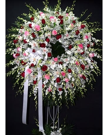 Standing Wreaths 07 Flower Arrangement