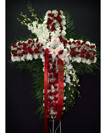 Crosses 16 Flower Arrangement