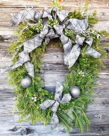 Glitz And Glam In Cheshire Ct Nursery Garden Center Glitz And Glam Wreath