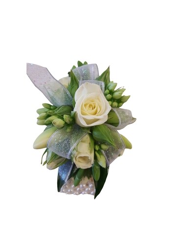 Elegant White Corsage Corsage
