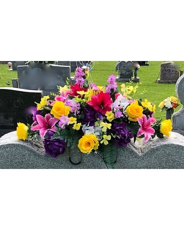 Saddle Flower Arrangement