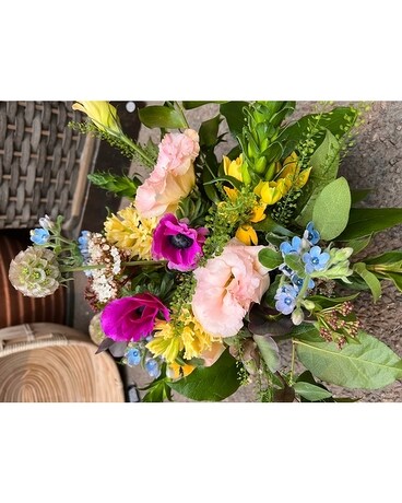 Will O' The Wisp Flower Arrangement
