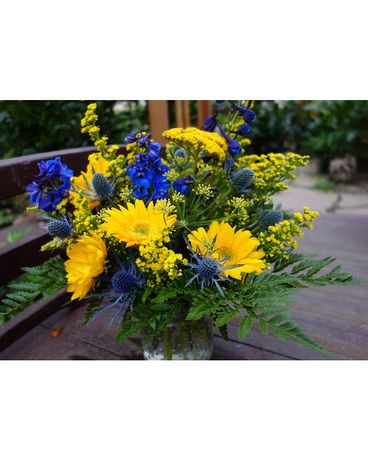 Mountain Meadow Specialty Arrangement