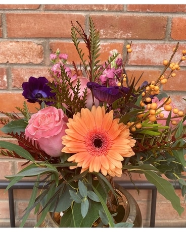 Boulder Sunset Flower Arrangement
