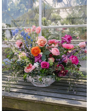 Grande Dame Flower Arrangement