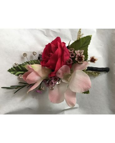Dignified boutonniere Boutonniere