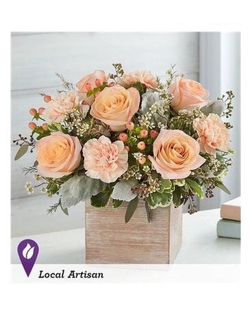 PERFECTLY PEACH Flower Arrangement