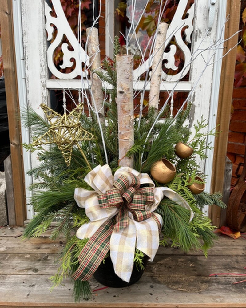 Outdoor Christmas Planters Delivery Hamilton ON - Wear's Flowers