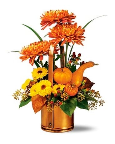 Teleflora's WILLIAMSBURG® Fall Traditions Bouquet Flower Arrangement