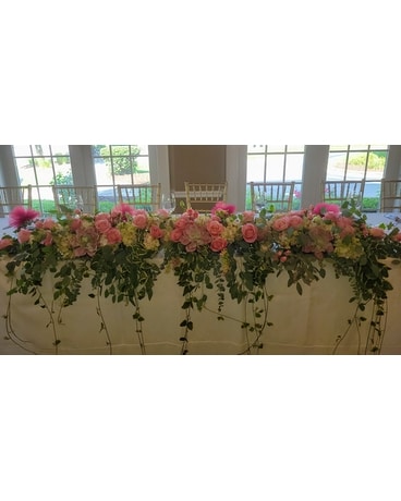 Pink Succulents Head Table Centerpiece Flower Arrangement