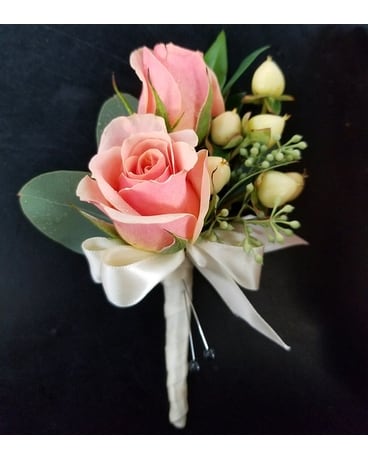 Pinks and White Boutonniere Flower Arrangement
