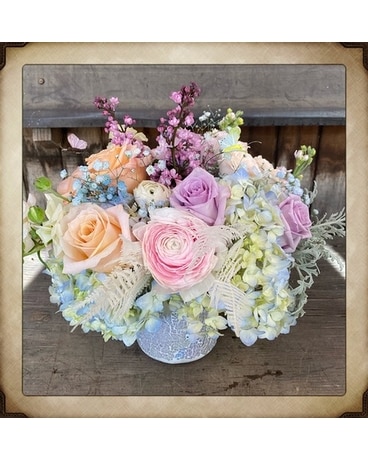 Soothing Charm Flower Arrangement