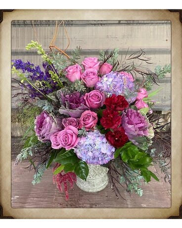Mountain Majesty Flower Arrangement