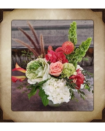Rusted Peaches Flower Arrangement