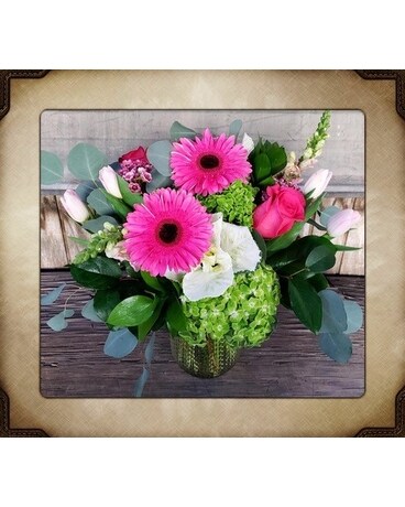 Pink Diamond Flower Arrangement