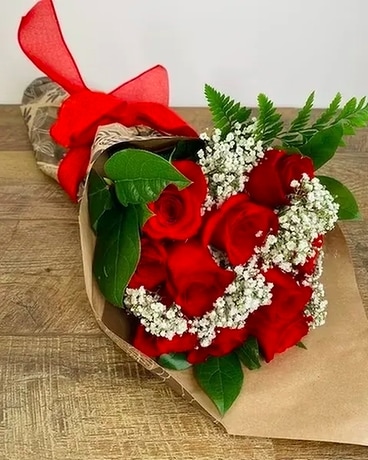 Presentation Wrapped Roses Flower Arrangement