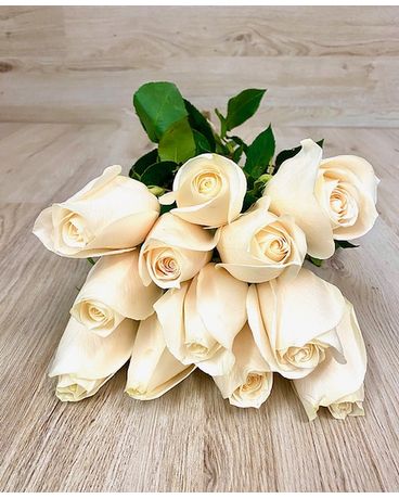 Flowers N' Designs -Dozen White Roses Flowers