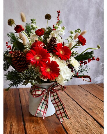 Merry & Bright Flower Arrangement