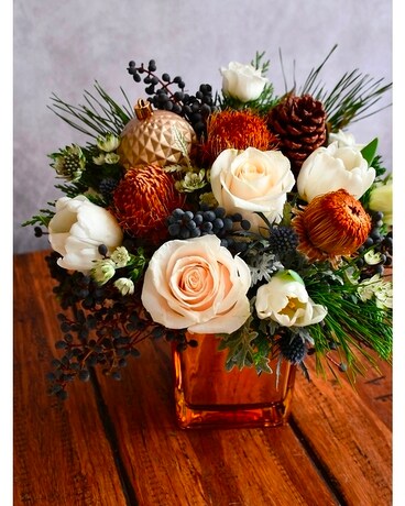 Neutral Christmas Cube Flower Arrangement