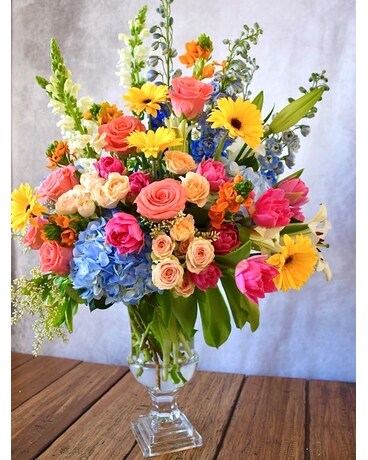 Summer Grand Bouquet Flower Arrangement