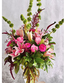 Elegance Flower Arrangement