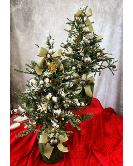 Victorian Christmas Tree Flower Arrangement
