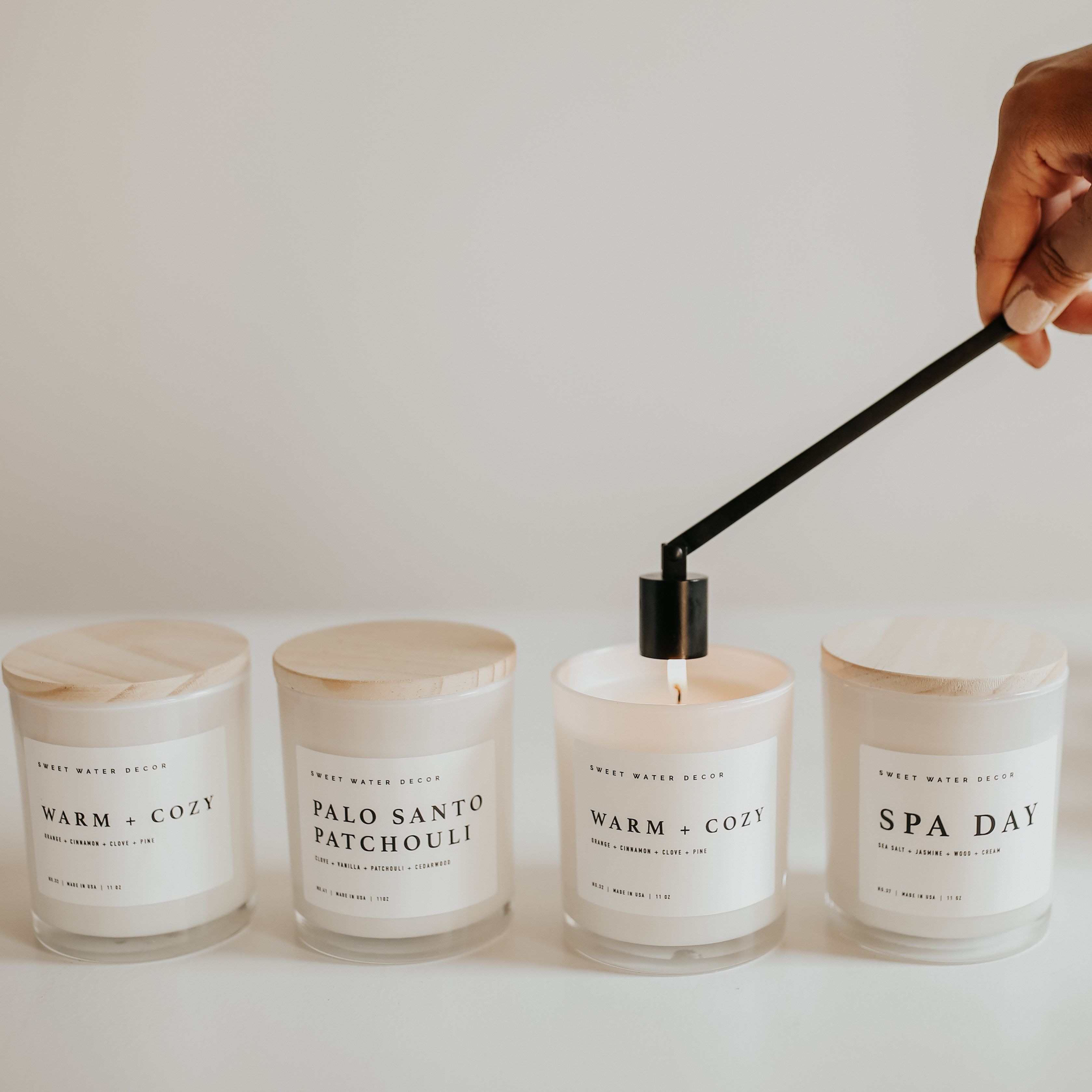 特別価格Sweet Water Decor Black Decorative Bowl, Wood Bowl for Kitchen Counters, Dining Rooms and Countertops and Stylish Bowls to Hold Jewelr並行輸入 : Sweet Water Decor Black Candle Snuffer | Candle Care