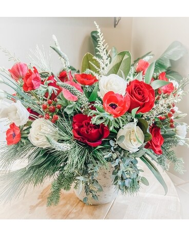 HOLIDAY CONCRETE Flower Arrangement