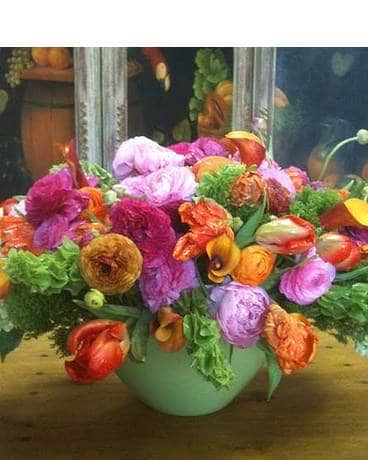 Modern Flower Arrangement
