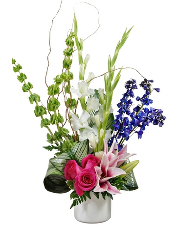 Pure Radiance Flower Arrangement