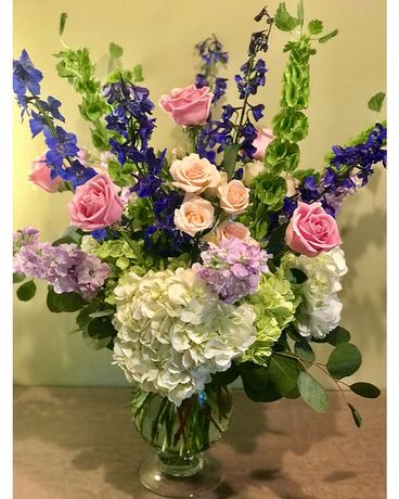 Mothers Love Bouquet Flower Arrangement