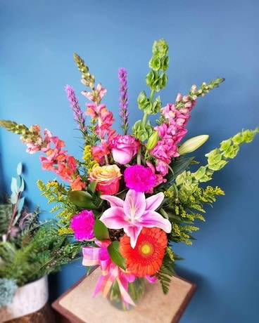 Splash of Citrus Flower Arrangement