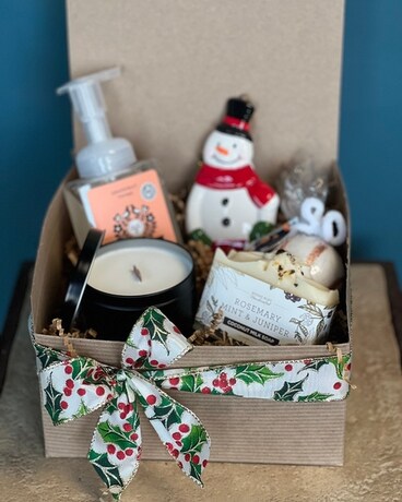 Seasonal Body Care Gift Box Gift Basket