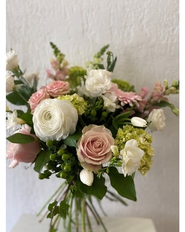 Pastels Bouquet Flower Arrangement