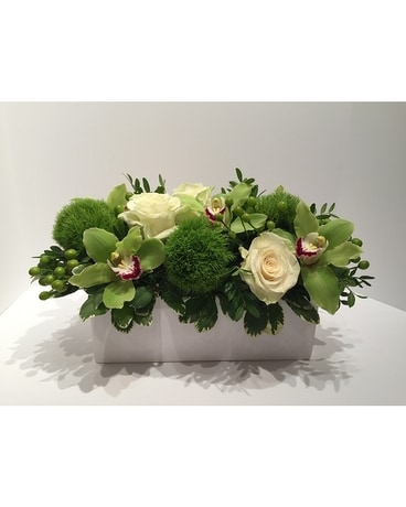 Stella Flower Arrangement